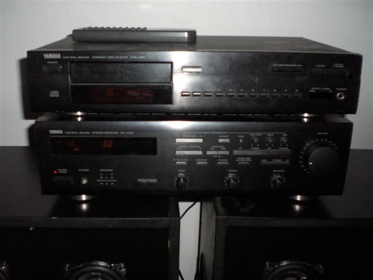 Musikanlæg yamaha / Jamo / HQ - mit YAMAHA anlæg er ikke så stort... kunne måske være at jeg skal have noget der er lidt større ??? billede 5