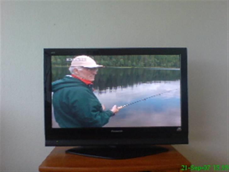 Hjemmebiograf Dali-NAD-Panasonic*solgt* - mit kære fjernsyn, kommer snart op og hænge, og center kommer til at hænge neden under, og nyt fjernsynsbor billede 4