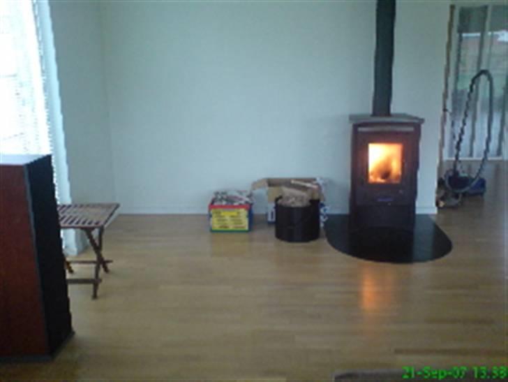 Hjemmebiograf Dali-NAD-Panasonic*solgt* - hyggeligt med brændeovn om aftnen:) billede 8