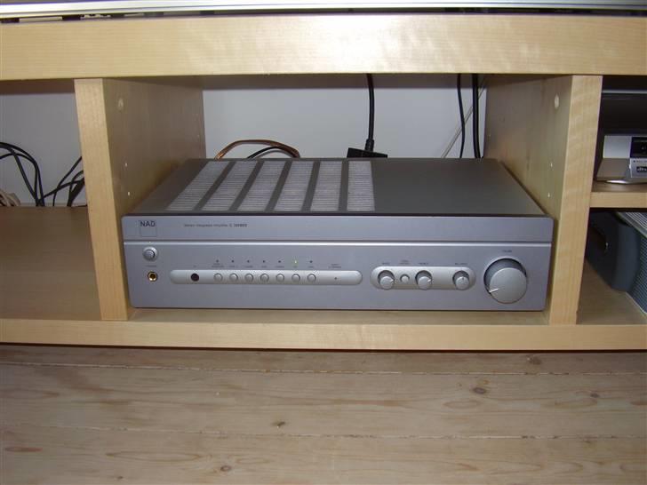 Musikanlæg NAD og CV 1215 billede 2