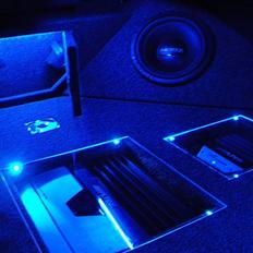 Bilstereo Alpine + Hertz