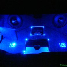 Bilstereo Alpine + Hertz