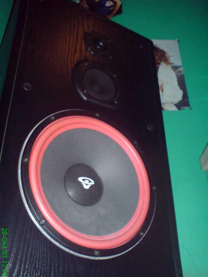 Musikanlæg Cerwin vega vs. Technics - nedefra (; billede 8