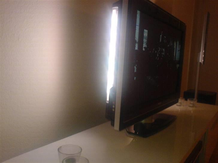 Hjemmebiograf Lækkert Philips udstyr (: billede 10