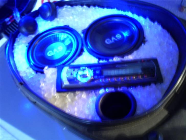 Scooterstereo the black diamont billede 4