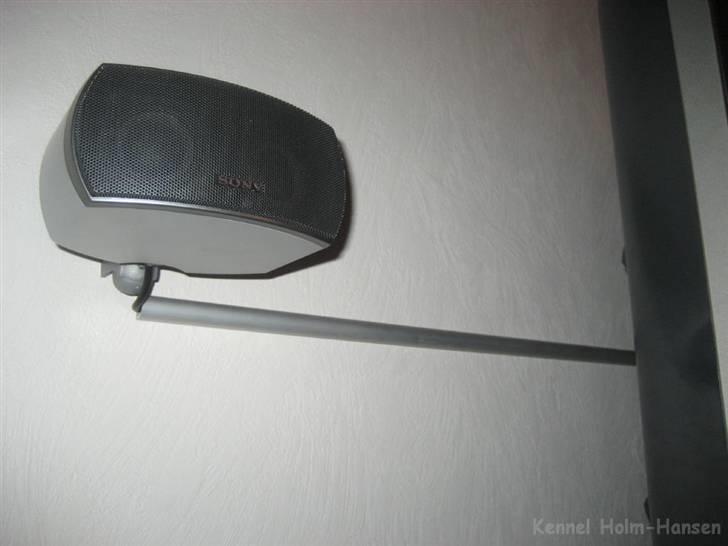 Hjemmebiograf Sony / Hitachi OLD - Nye tynde alu-profiler som skjuler de grimme sorte ledninger! billede 13