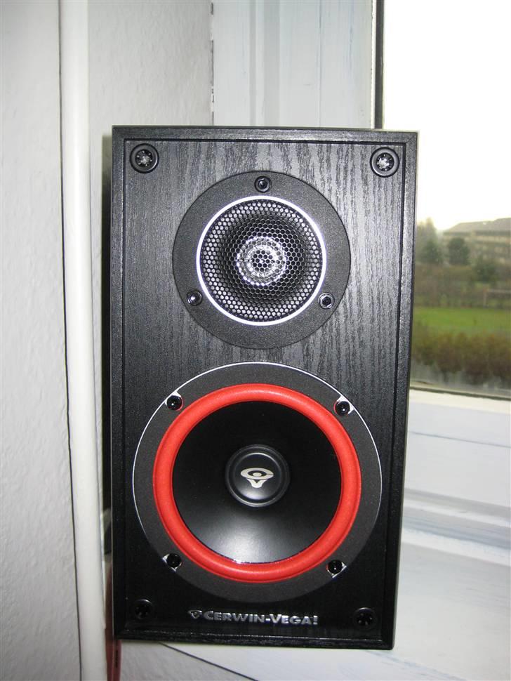 Hjemmebiograf NAD // Vega - CERWIN-VEGA VE-5M billede 3