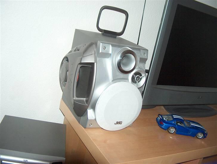 Computeranlæg logitech z 5500 og jvc - JVC Højtaler billede 12