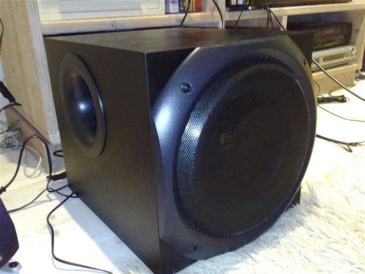 Musikanlæg Logitech Z-5500 Digital - subwooferen :) GOD FYLDIG BAS billede 7