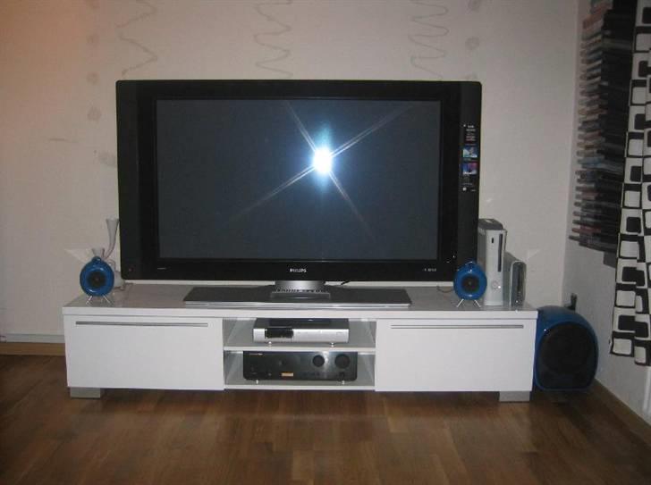 Musikanlæg 50", 360 og wii, gammelt - Tag jer ikke af min bagvæg :D ,,  billede 1