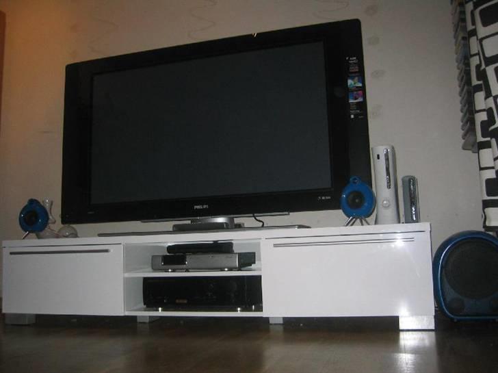 Musikanlæg 50", 360 og wii, gammelt - Tag jer ikke af min bagvæg :D ,,  billede 3