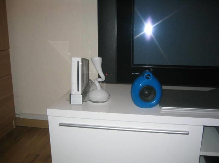 Musikanlæg 50", 360 og wii, gammelt - Tag jer ikke af min bagvæg :D Ny Nintendo Wii :D  billede 14