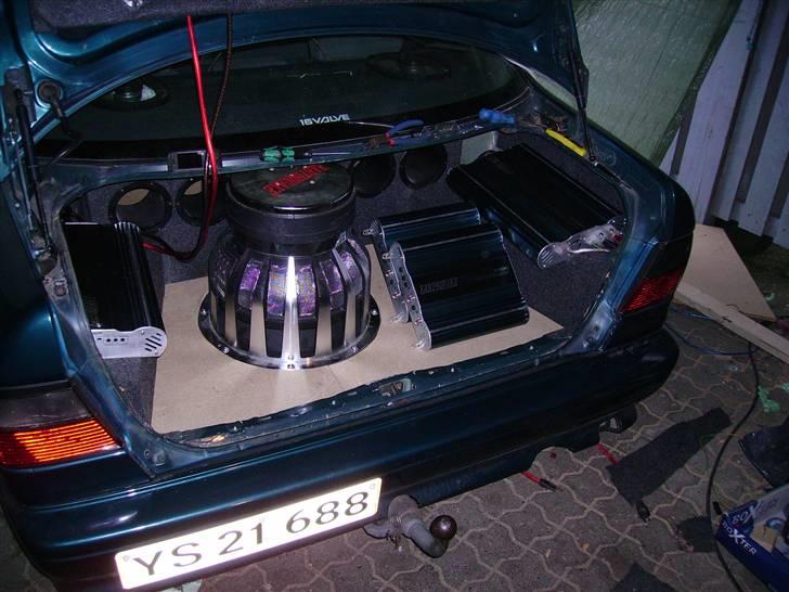 Bilstereo Earthquake billede 3