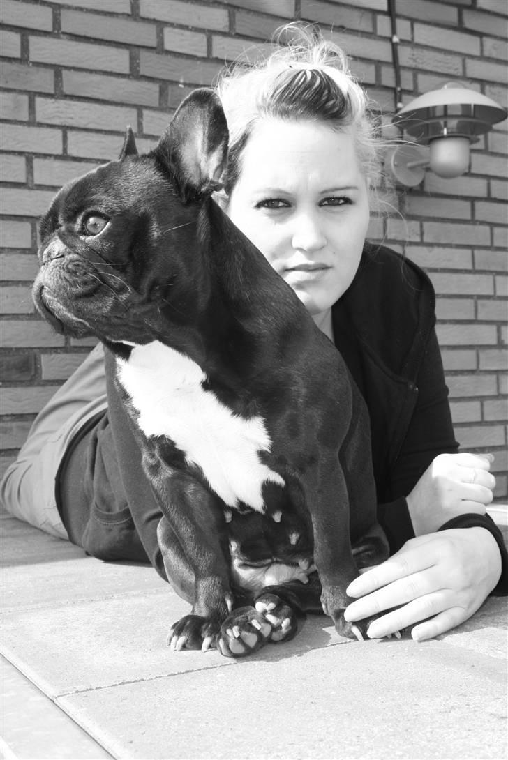 2 smukke damer :) billede 9
