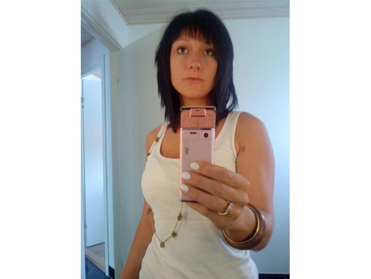 {{currentPhoto.altText}} billede {{currentPhoto.number}}