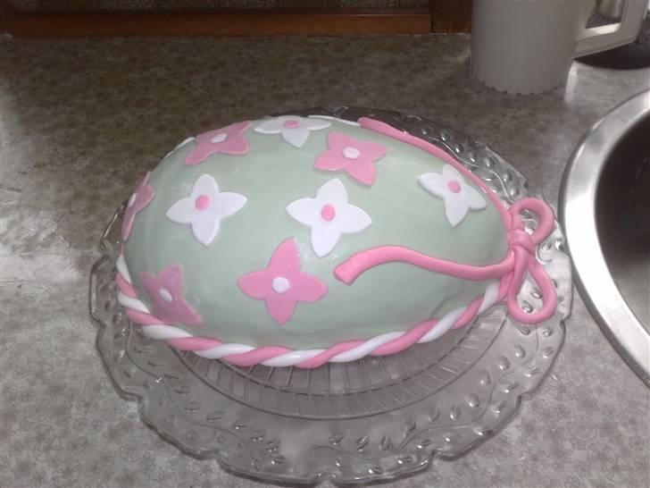 Mine fondant kager - Nr. 3/4. Et påskeæg til en påskefrokost. billede 4