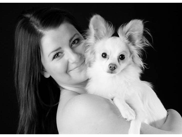 {{currentPhoto.altText}} billede {{currentPhoto.number}}