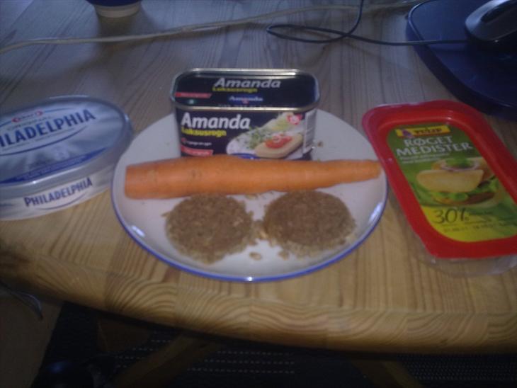 {{currentPhoto.altText}} billede {{currentPhoto.number}}