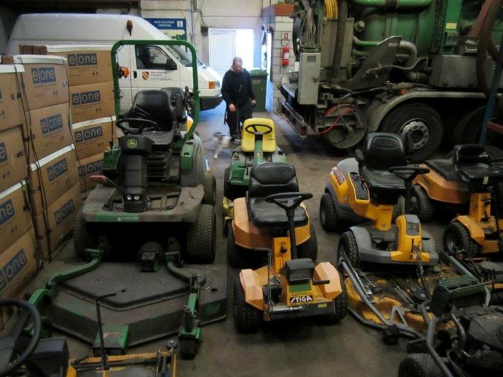 {{currentPhoto.altText}} billede {{currentPhoto.number}}