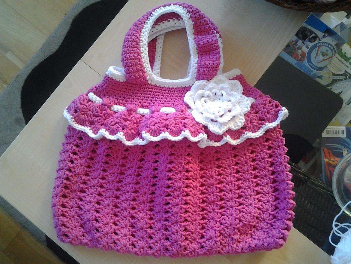 Mine hæklerier/strikkerier - Hæklet taske billede 7
