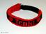 Halsbånd med tekst/navn - 
20mm sort webbing - 20mm d-ringe - rød fleece - sort pyntebånd - rød tråd til skrift+hjerter - max 33cm