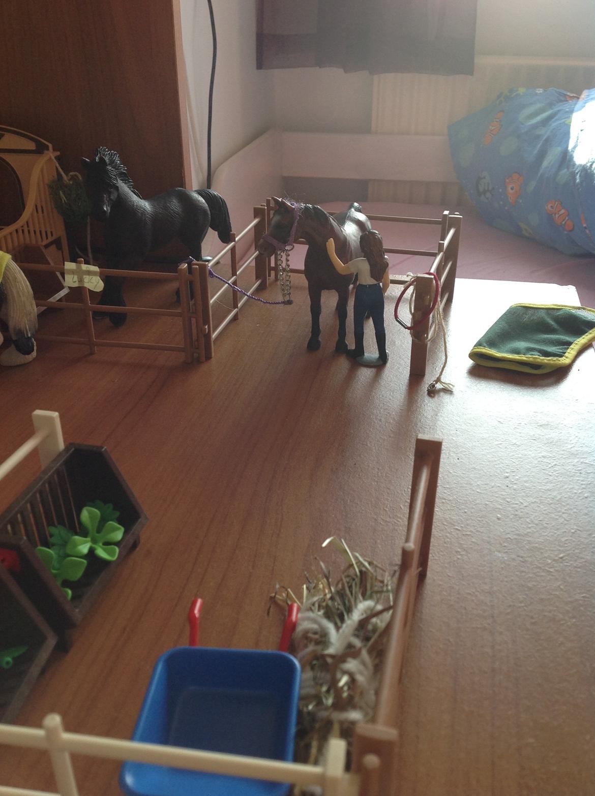 Min schleich stald - Så bliver der striglet billede 6