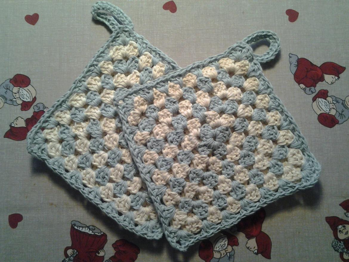 Mine hæklerier/strikkerier - Hæklede grydelapper billede 19