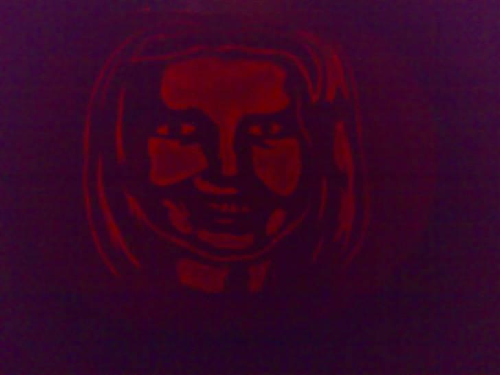 Halloween græskar - Victoria, vores datter i mørke billede 6