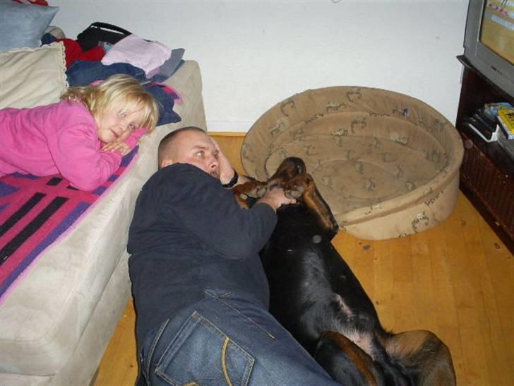 Hyggestunder - Sille deltager i hyggen billede 3