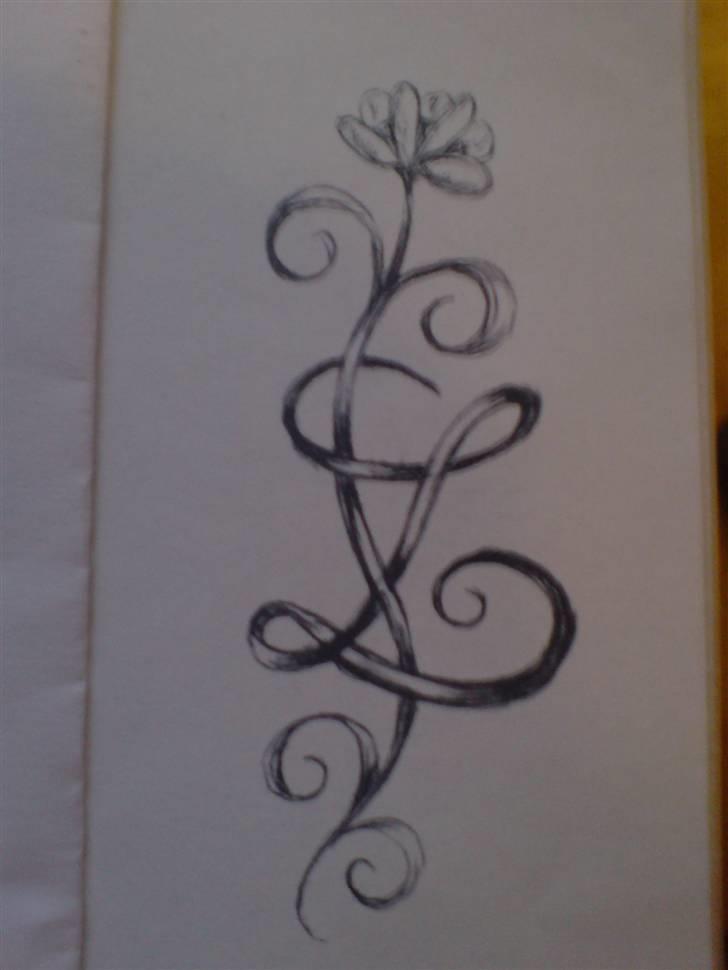 Mine Nihoo-sin tattoo´s  - Min underarms tattoo....... billede 15