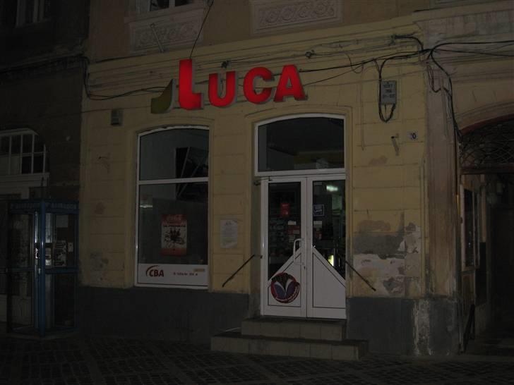 Ferie i Rumænien - Lukas butik... den havde han ikk fortalt mig om.... billede 12