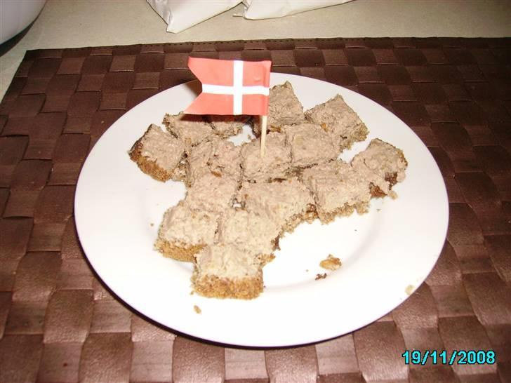 Herkules 1 år, hurraaaa... :-) billede 1