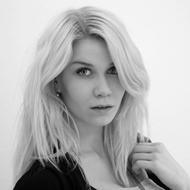 Camilla R