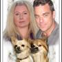 Fru Robbie Williams og sønnerne.. .