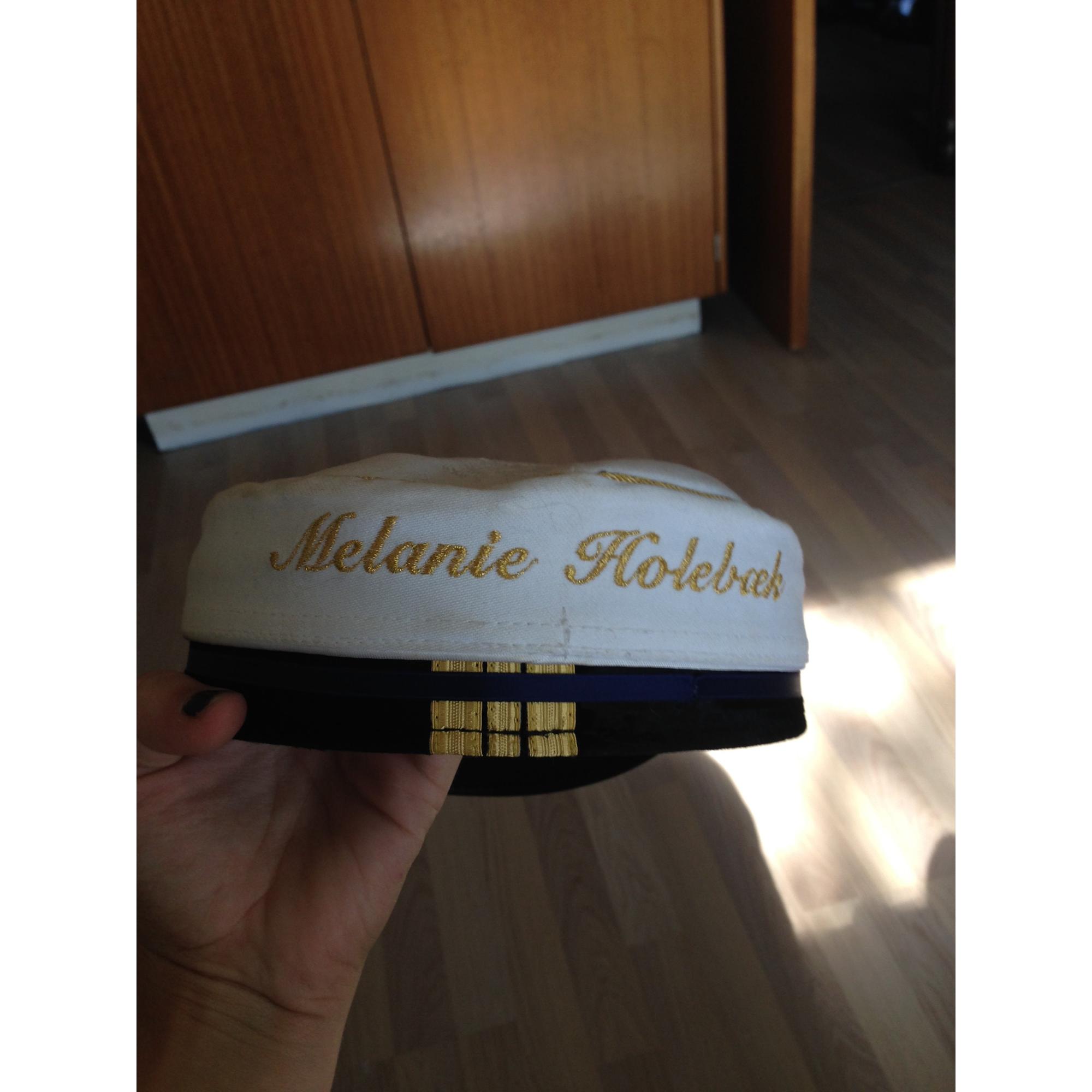 Studenterhue Citater Skrevet Af Totalt Kaos These inspirational quotes and famous words of wisdom will brighten up your day and make you feel ready to take on anything. studenterhue citater skrevet af