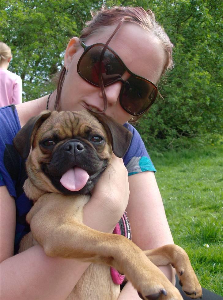 Blanding af racer Fie - Mmm... Sommervejr i parken sammen med mor billede 17