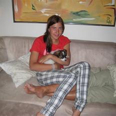 Phalene Beautiful Bessie "Molly"