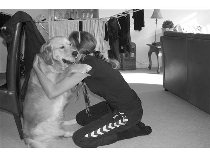 {{currentPhoto.altText}} billede {{currentPhoto.number}}