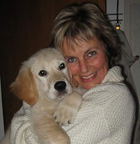 Golden retriever "McKenzie" - Kenzie og mormor billede 2