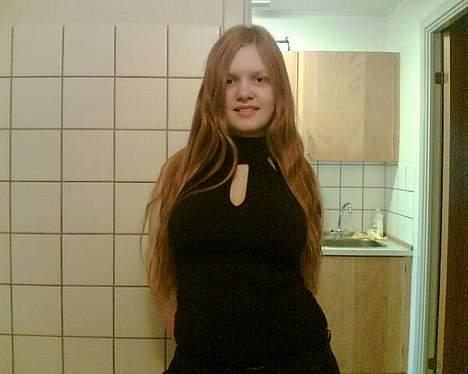 Amerikansk staffordshire terrier Spirit - Hov, det er sku´ da min Tina-mor billede 17