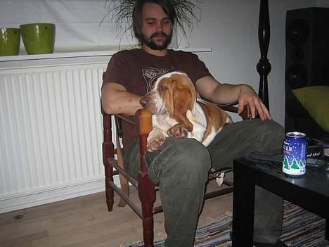 Basset hound Boris Flummer - mig og far billede 11