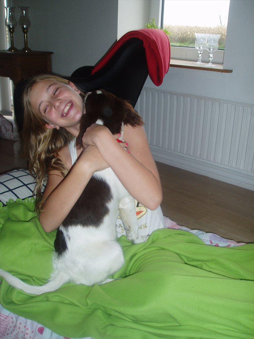 Blanding af racer Fiona - Fiona og Pernille i et lille kram billede 15