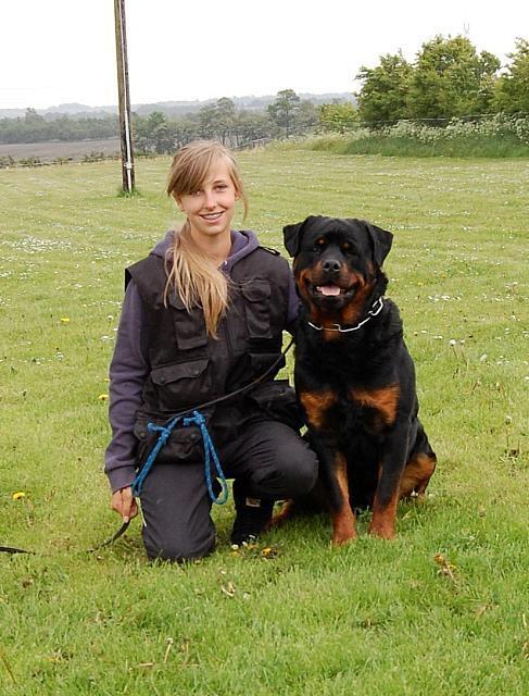 Rottweiler Hobie Vom Hause Luna - Hobie og mig en dag til træning ;-) billede 2