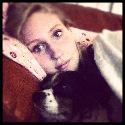 Cavalier king charles spaniel Birkedal's Charlie - Snarls & mig <3 Han passer på min når jeg er syg.. billede 1