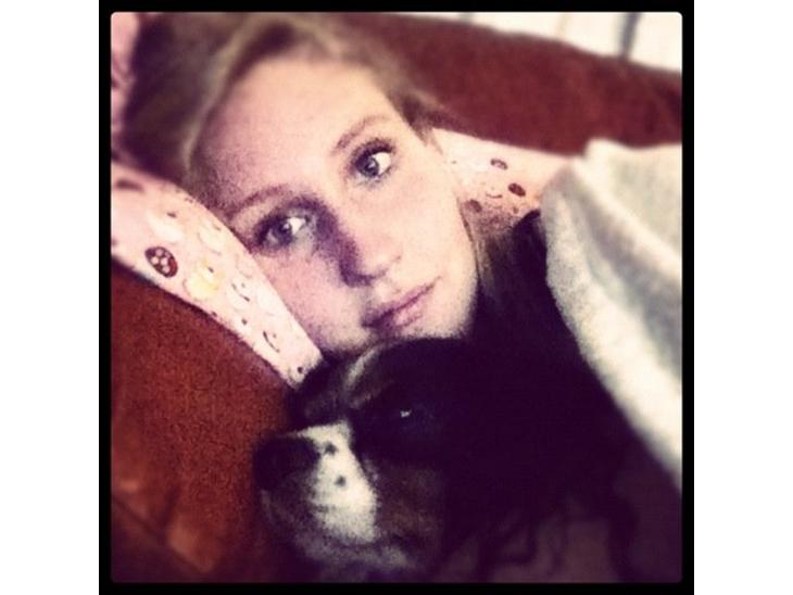 Cavalier king charles spaniel Birkedal's Charlie - Snarls & mig <3 Han passer på min når jeg er syg.. billede 1
