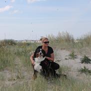 Berner sennenhund VALBORG