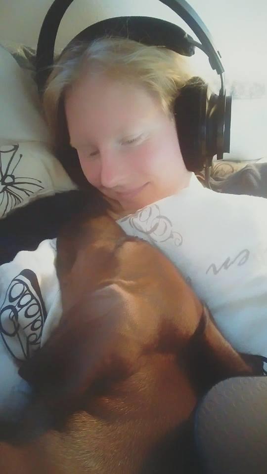 Rhodesian ridgeback Hazinas 7th Galactic  Cosmos "Sam"  - D. 3 juli 2017 aften hygge <3  billede 32