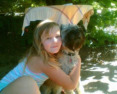 Irish softcoated wheaten terrier Bess [R.I.P.] - Emma og Bess sammen. billede 4