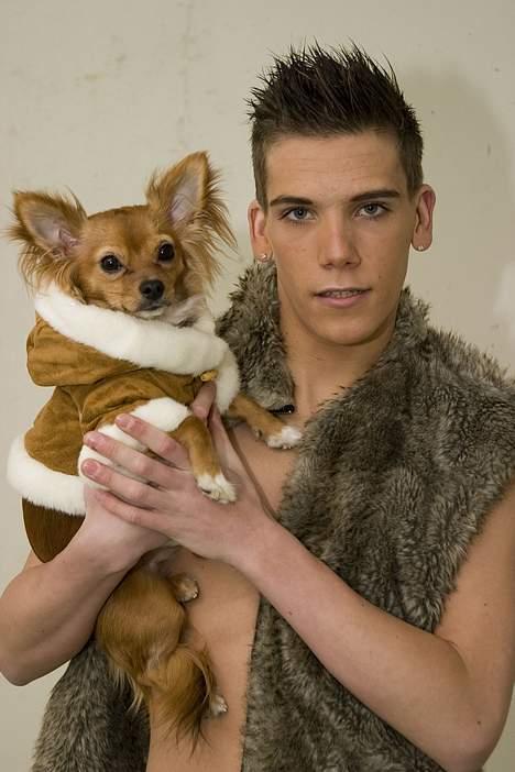 Chihuahua Louis the Pitbull - Med far på modeljob :D  billede 2