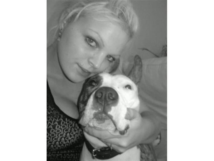 {{currentPhoto.altText}} billede {{currentPhoto.number}}